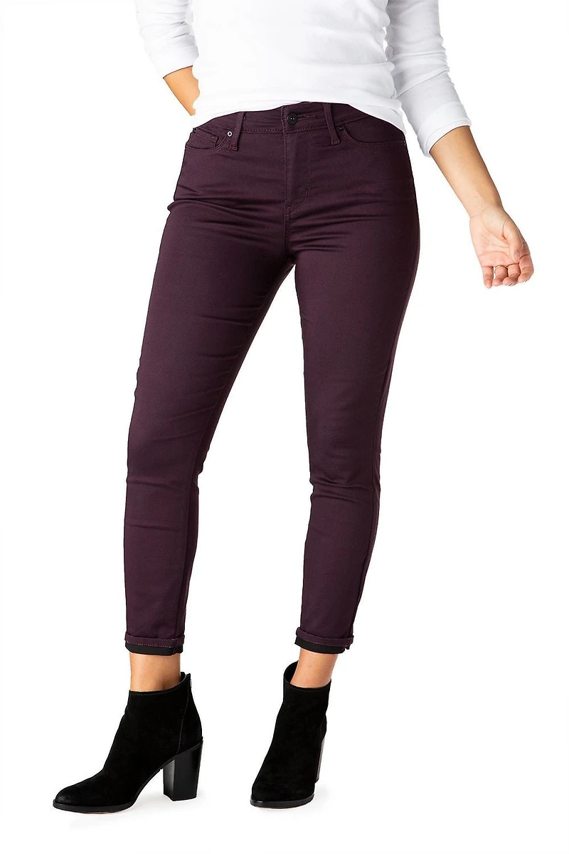 Levi Strauss Signature.MC Filiforme taille haute à revers à la cheville pour femme