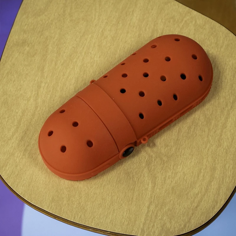 Trousse à crayons à breloques Art 101, Rouge