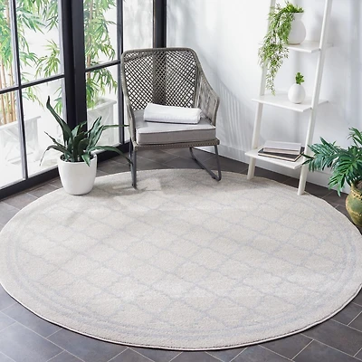 SAFAVIEH Amherst Trina Geometric Area Rug