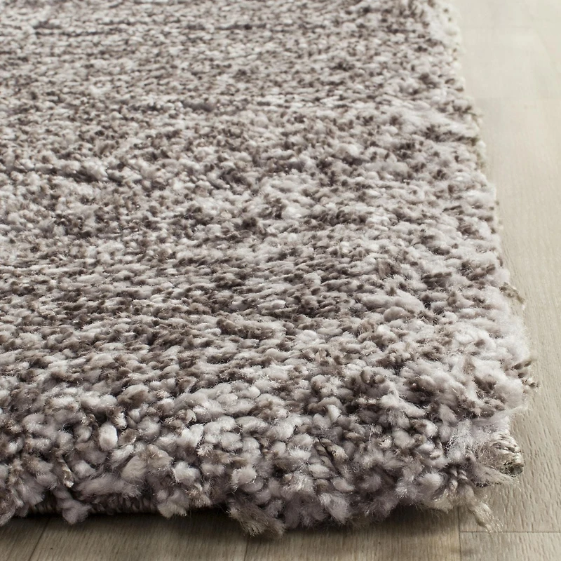 Safavieh Milan Harlow Solid Shag Area Rug