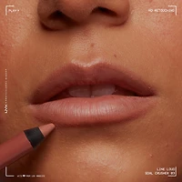 NYX PROFESSIONAL MAKEUP, Line Loud, Crayon pour lèvres hydrofuge, Infusé de Vitamine E, Formule végétalienne Résistance aux transferts.