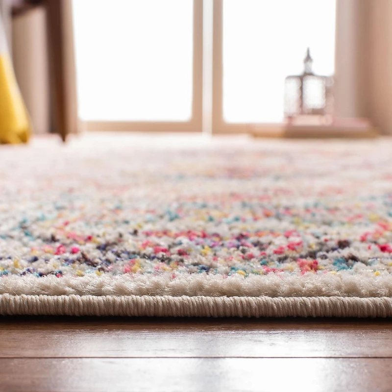 Safavieh Madison Jefferson Traditional Distressed Area Rug
