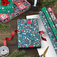 Papier d'emballage de Noël, avec lignes de découpage au verso, Peanuts, Hallmark (3 rouleaux : 60 pieds carrés)