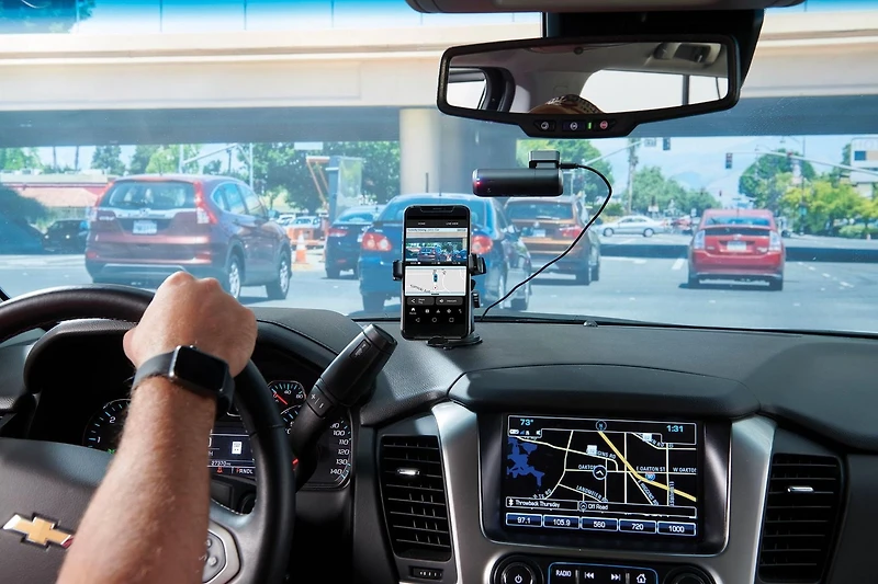 Cobra SC 100 Single-View Smart Dash Cam