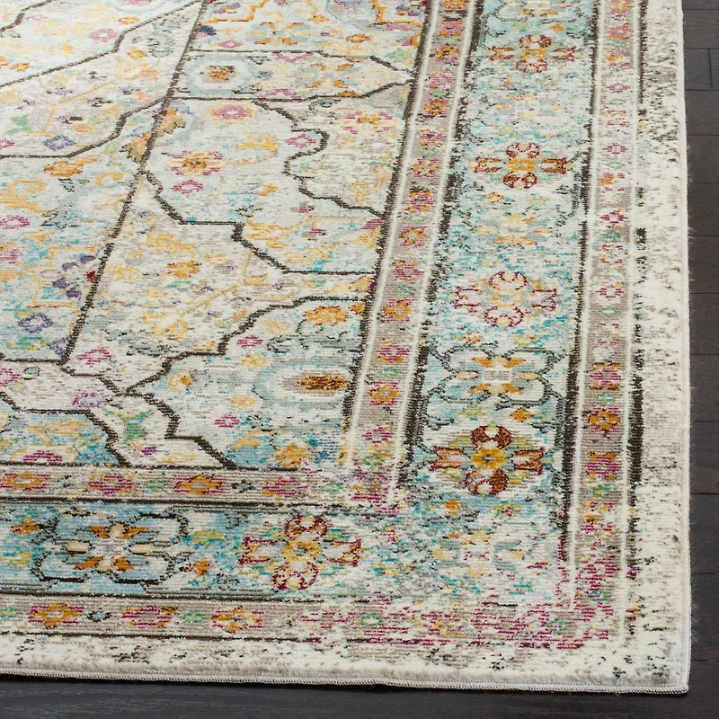 Safavieh Aria Lucy Traditional Area Rug