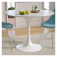 Table de salle à manger en marbre blanc Brenleigh 36"