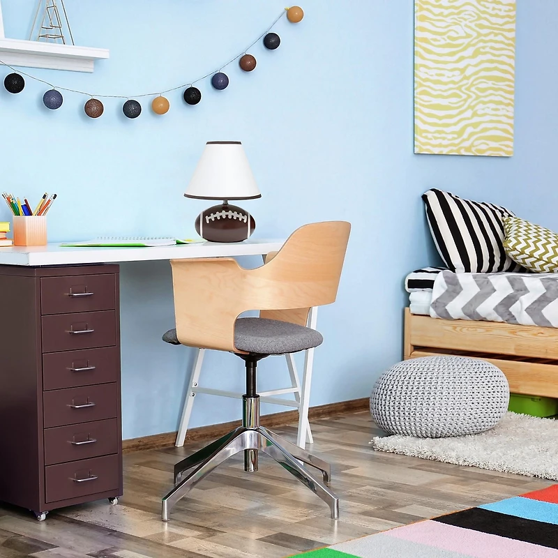 Simple Designs Lampe de bureau de table 11.5" en céramique avec base de football athlétique et abat-jour en tissu Empire blanc avec bordure marron