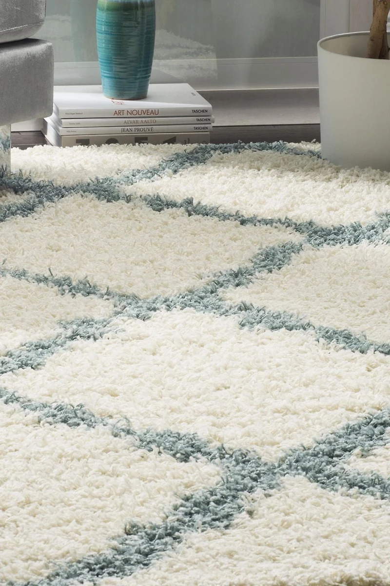 Safavieh Dallas Logan Geometric Shag Area Rug