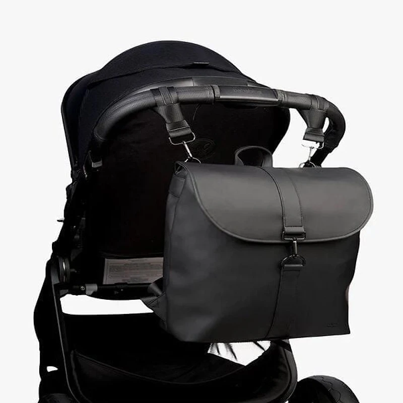 Bababing Sorm Sac à Langer Unisexe - Sac à Dos à Bandoulières Élégant et Pratique - 100% Imperméable en Caoutchouc PU Noir - Grande Capacité pour Tous les Accessoires Bébé - Idéal pour les Parents à l