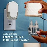 Assainisseur d’air à brancher Febreze, recharge d’huile parfumée qui combat les odeurs, parfum Croustade aux canneberges, 4 recharges