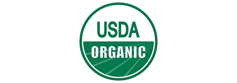 APPLEWOOD SIGNATURE ARACHIDE BIOLOGIQUE D'un rouge éclatant avec une taille de particules et un éclat uniformes, ces cacahuètes biologiques à peau rouge sont remplies d'un goût pur et délicieux. Qu'elles soient brassées, frites, bouillies, braisées ou combinées avec d'autres ingrédients, ces cacahuètes à peau rouge complètent parfaitement