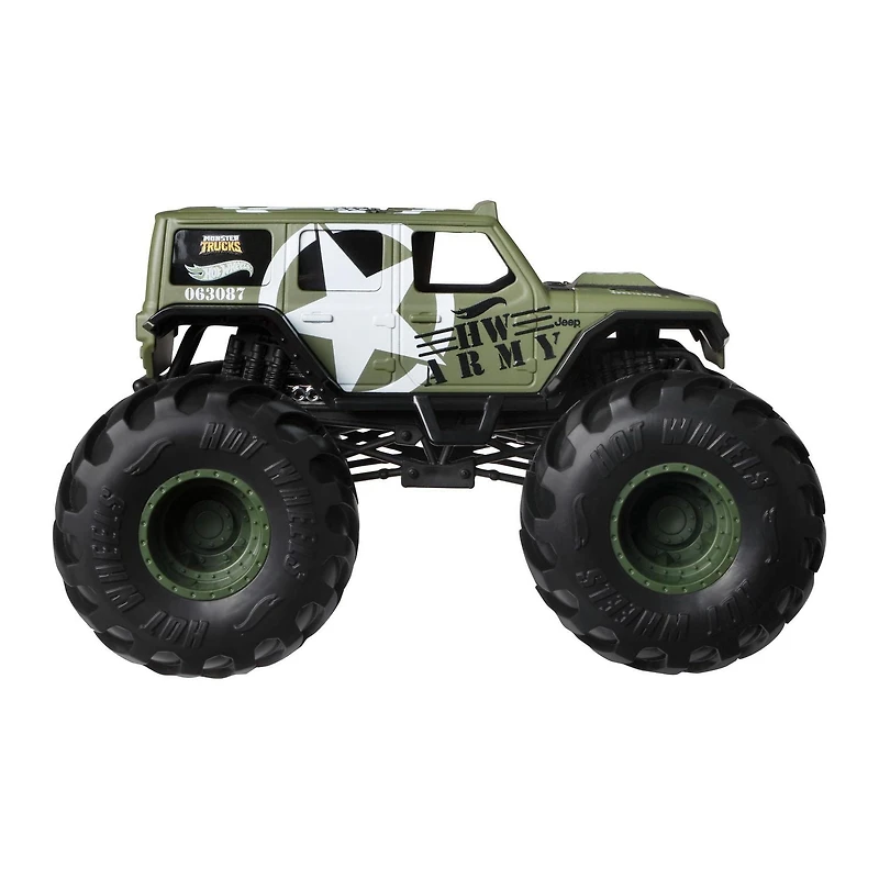 Hot Wheels Monster Trucks 1:24 scale 2018 Jeep Wrangler Vehicle