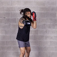 Gants de boxe IBF Sport Series - 16 oz. - Rouge et noir