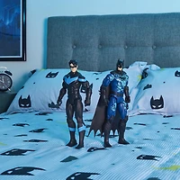 Batman, Figurine articulée Nightwing de 30 cm (costume bleu), pour les enfants à partir de 3 ans