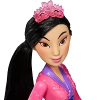 Poupée Disney Princess Royal Shimmer Mulan avec jupe et accessoires