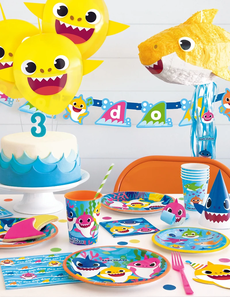 8 Baby Sharks Loot Bags