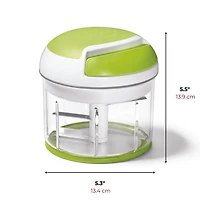 Starfrit Pull Chopper, Hachoir Manuel avec Couvercle, Système 3 Lames, Corde Rétractable, Hache Fruits, Légumes, Herbes, Viande, Broie Glace, Parties Lavables au Lave-Vaisselle Hachoir manuel Starfrit avec couvercle, lames triples tournant 8 fois à chaque traction. Coupe rapidement fruits, légumes, herbes, viande et glace. Parts lavables au lave-vaisselle, couvercle à laver à la main. Idéal pour sauces, salades et purées.