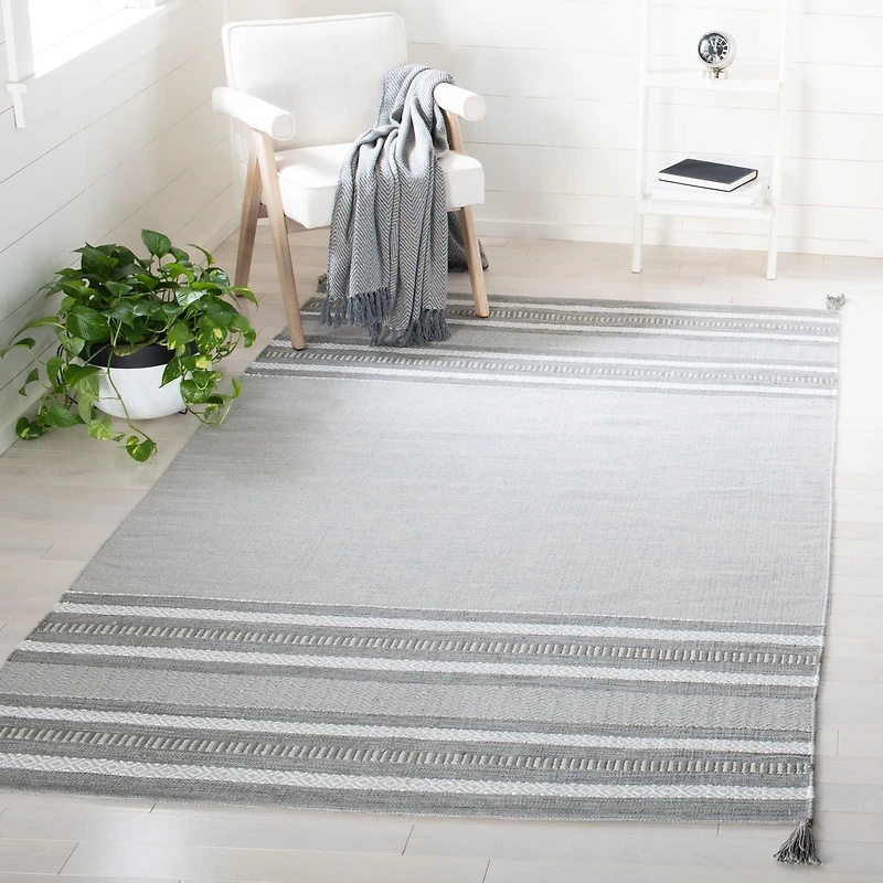 Safavieh Montauk Jobeth Striped Soft Braided Area Rug