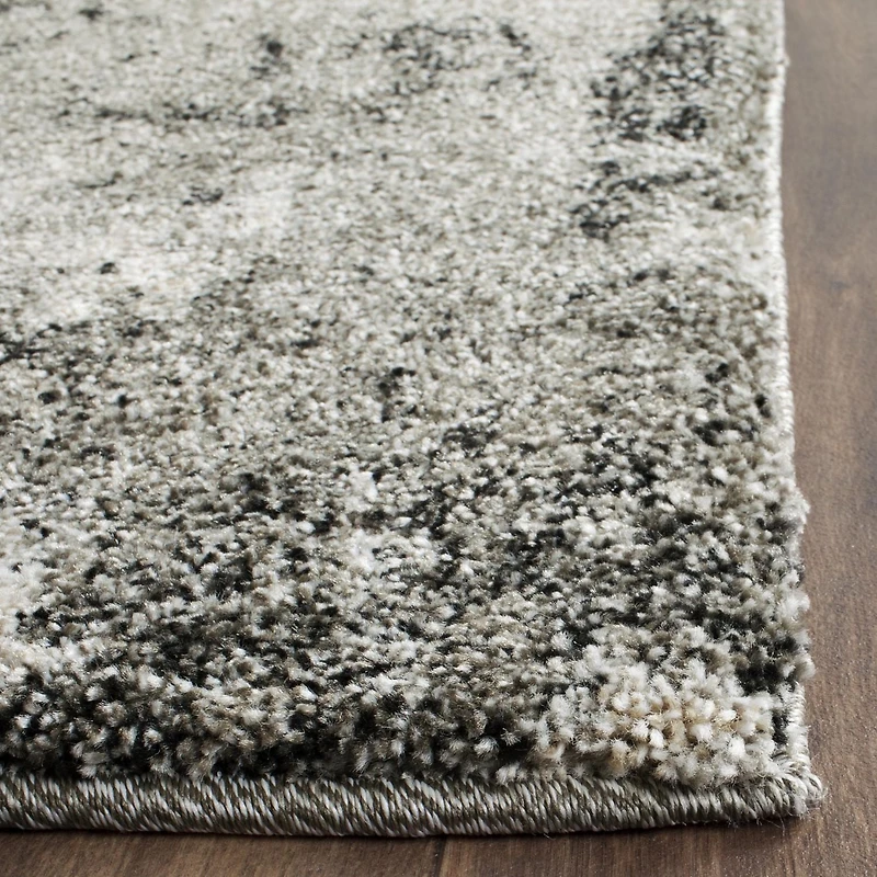 Safavieh Retro Corynn Abstract Area Rug
