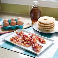 Nordic Ware Compact Bacon Tray with Lid