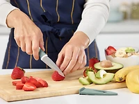 Starfrit Paring Knife, 3.5" Stainless Steel Blade, Rust & Stain Resistant, Protective Cover, Ergonomic Handle, Easy to Clean, Dishwasher Safe, Ideal for Fruits & Veggies, Peel, slice, and prep with ease using the Starfrit 3.5" paring knife. Its stainless steel blade resists rust and stains, and the ergonomic handle ensures a comfortable grip. Includes protective cover. Dishwasher safe for easy cleaning.
