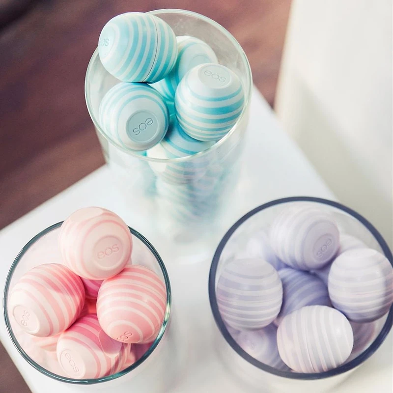 EOS Coconut Milk Soft Smooth Sphere Lip Balm