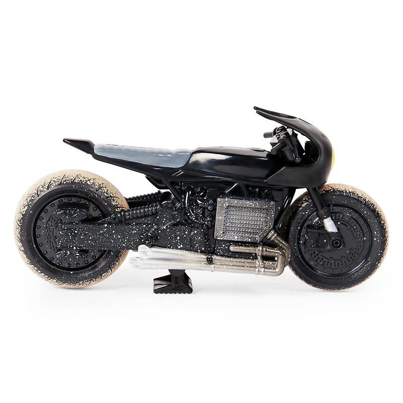 DC Comics, Batman Batcycle Pack, Exclusive 4” Batman Figure, Batcycle Vehicle, 3 Accessories, The Batman Movie Collectible, Kids Toys for Boys and Girls Ages 4 and up