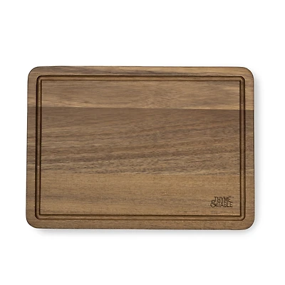 Planche à découper Thyme & Table Medium 10" x 14" en bois d'acacia avec poignées antidérapantes triangulaires