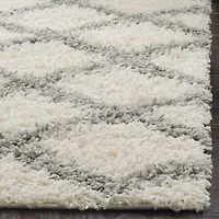 Safavieh Dallas Jerrie Geometric Shag Area Rug