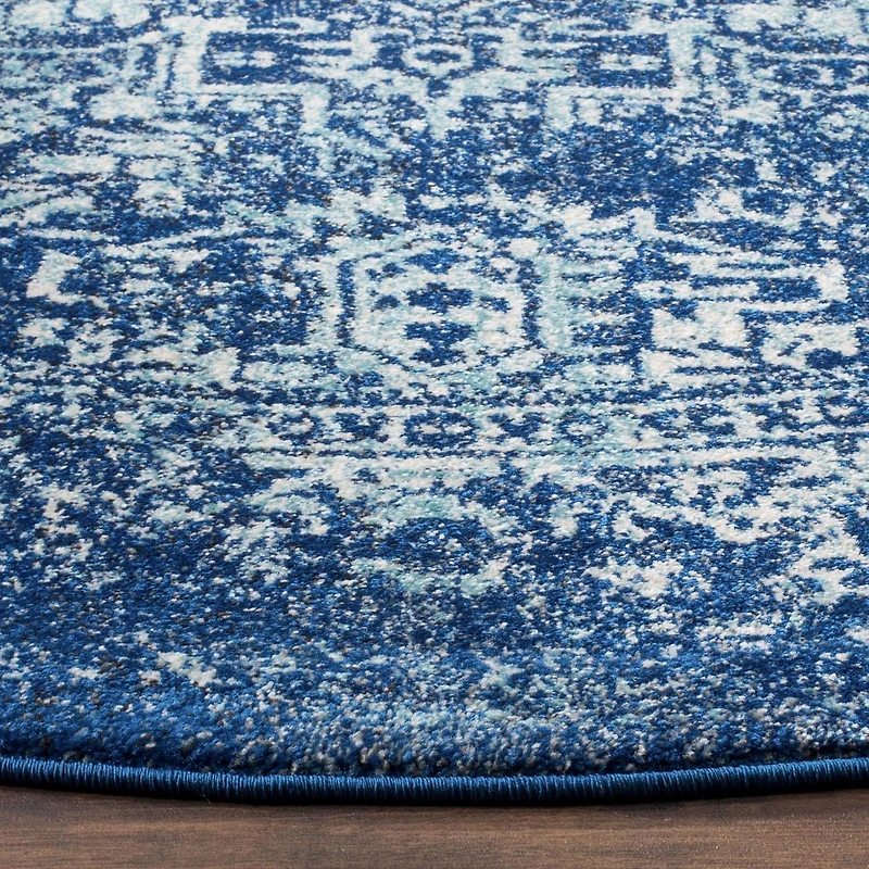 Safavieh Evoke Trena Traditional Area Rug