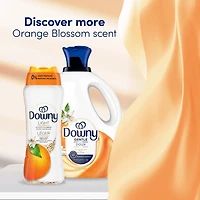 Perles rehausse-parfum pour lessive Downy Léger, parfum Fleur d’oranger, perles pour les tissus et la lessive, conçues pour être douces avec une légère dose de parfum, sans parfums prononcés