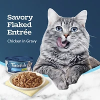 Nourriture Humide pour Chat Adulte Blue Buffalo Tastefuls Entrée de Poulet en Flocons dans une Sauce
