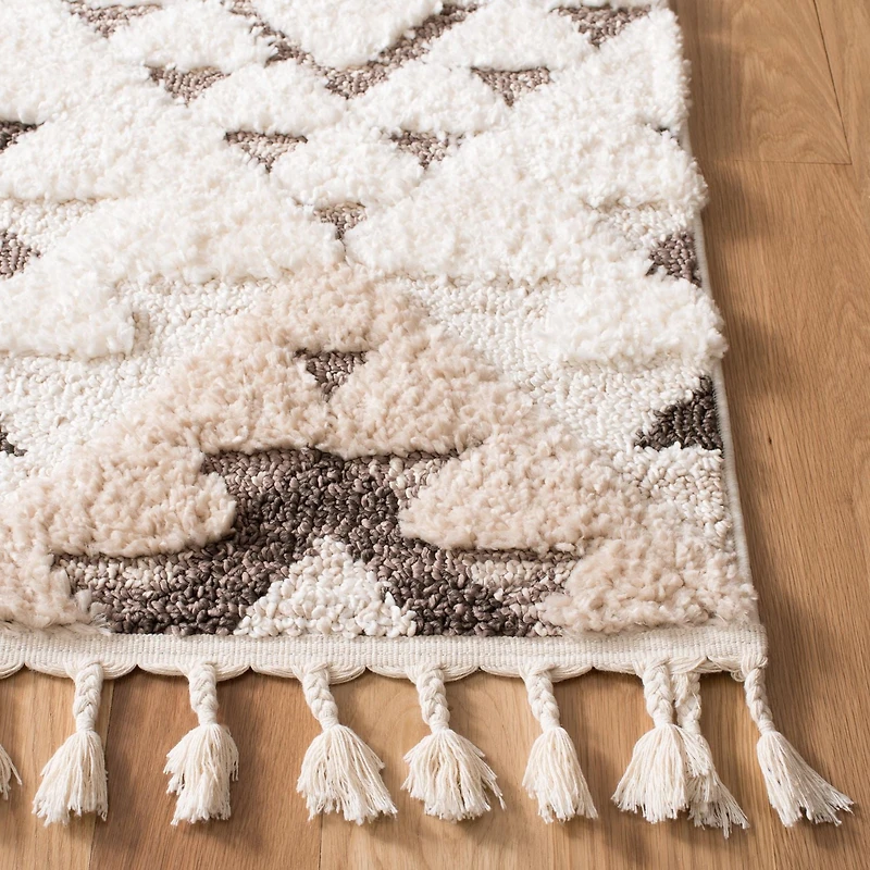 Safavieh Moroccan Tassel Shag Larry Geometric Area Rug