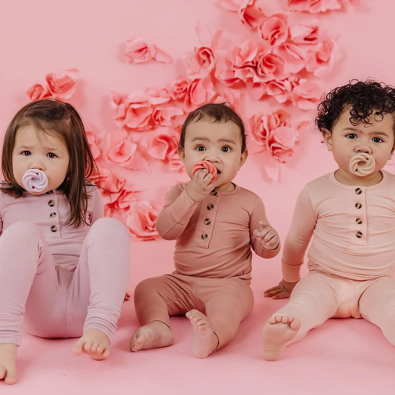 Doddle & Co - Bébé, nourrisson - Sucette en silicone Holland Pop - Étape 2 - Forme naturelle - Paquet de 2 - Pêche / Nuage 9