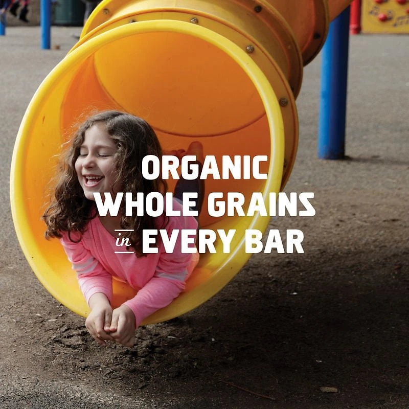 Clif Kid Zbar Centre au Beurre de Noix Pomme et centre au beurre d’amande et de noix de cajou Barre énergétique biologique 4x30g