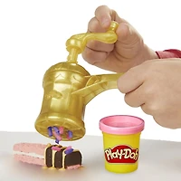 Play-Doh Gold Collection Gold Star Baker Playset, Kids Toys, Boys and Girls Arts and Crafts, 3 years and up