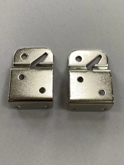 Support universel pour abat-jour Mainstays, nickel Support d'abat-jour universel
