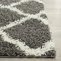 Safavieh Dallas Logan Geometric Shag Area Rug