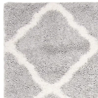 Safavieh Fontana Venice Geometric Plush Shag Area Rug