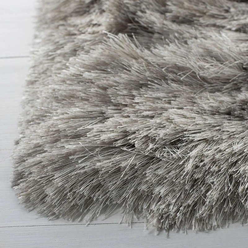 Safavieh Ocean Trellis Solid Plush Shag Area Rug
