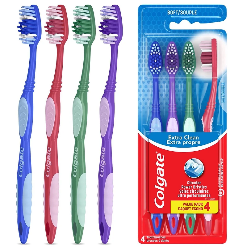 Paquet écono de 4 brosses à dents souples Colgate Extra Clean Paq. de 4