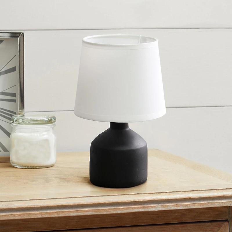 Simple Designs Mini Bocksbeutel Ceramic Table Lamp