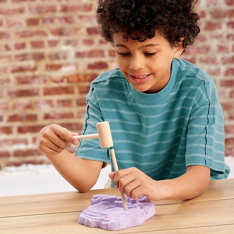 BBC Earth Glowing Cave Mineral Dig, Mineral Dig Kit