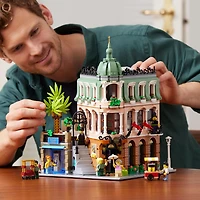 LEGO L’hôtel-boutique 10297 Ensemble de construction (3 066 pièces)