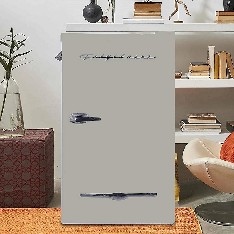Frigidaire 3.2 cu ft Retro Fridge
