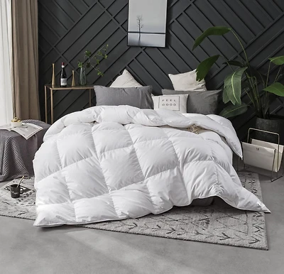 Royal Elite Hutterite Duck Down Duvet