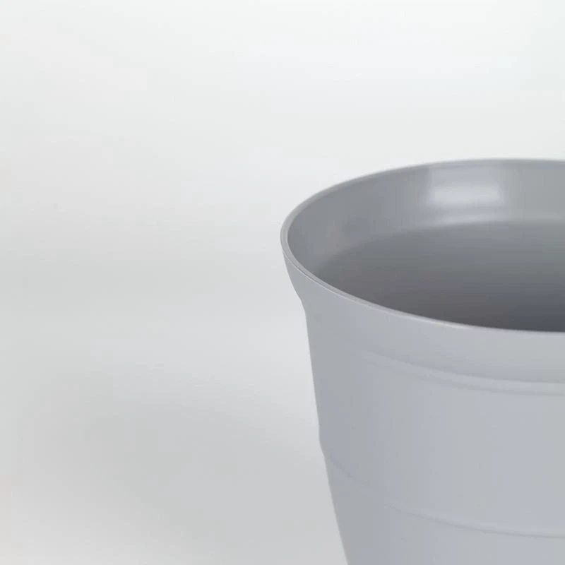 Hometrends Indoor Basic Bell Black, White and Grey Planter, Black Planter