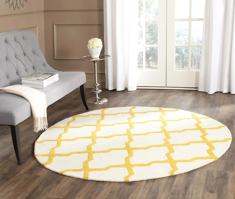 Safavieh Cambridge Liam Geometric Area Rug