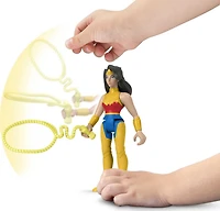 Wonder Woman et PB DC League of Super-Pets de ​Fisher-Price, coffret de 2 figurines
