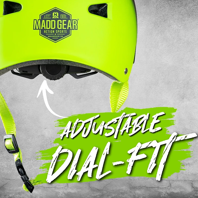Casque ajustable Madd Gear pour trottinette et skateboard Multi-Sports